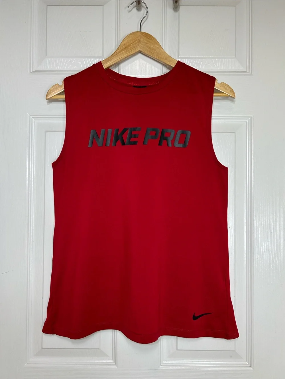 Nike Pro Dri-FIT Women's Red Black Intertwist Muscle Activewear Tank Top L